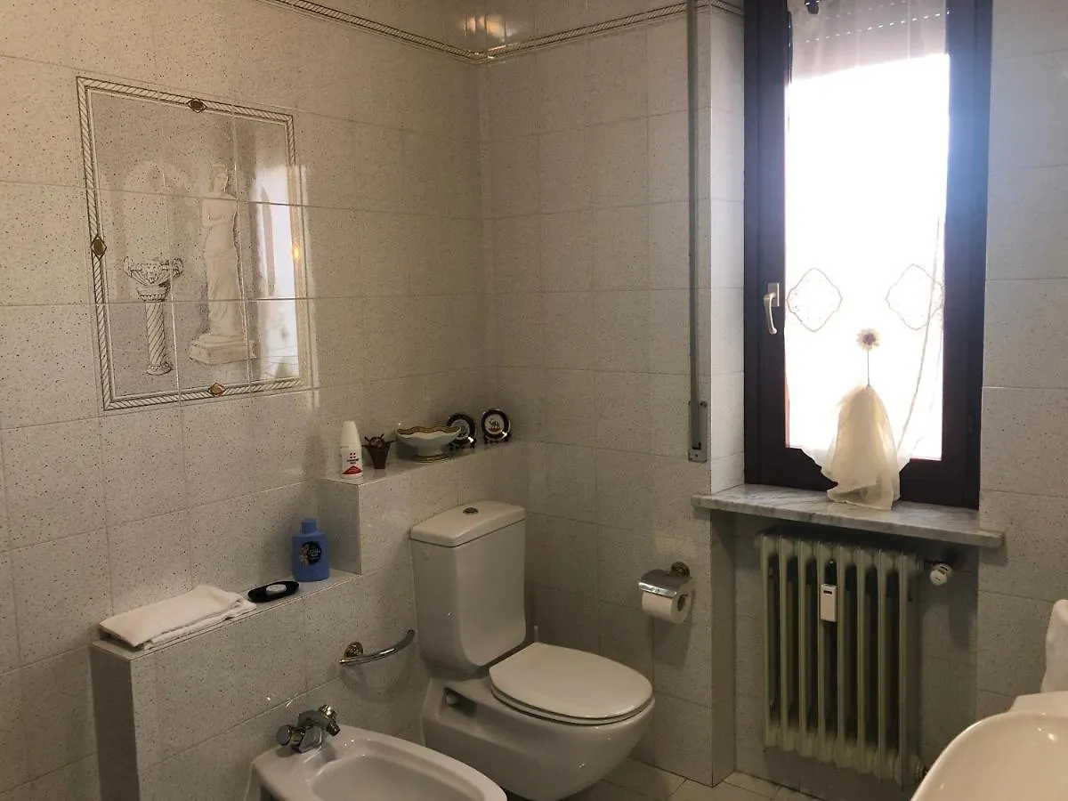 Sofia'S House Apartment Verona Italy